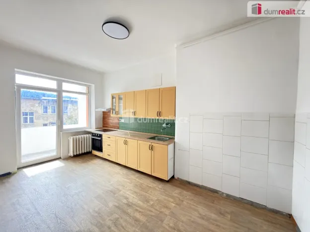 Pronájem bytu 2+1, Ústí nad Labem - Střekov, Bratří Mrštíků, 73 m2