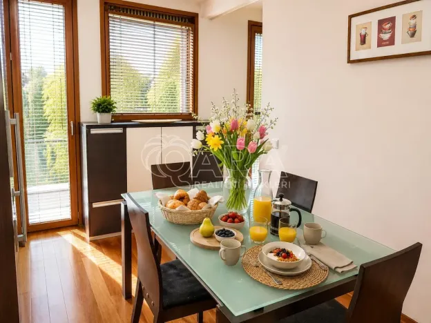Prodej bytu 4+1, Praha - Bubeneč, Pod kaštany, 164 m2