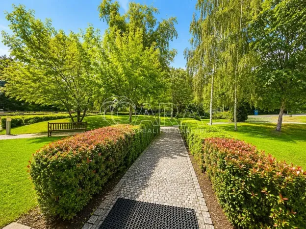 Prodej bytu 4+1, Praha - Bubeneč, Pod kaštany, 164 m2