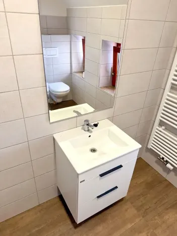 Pronájem bytu 1+1, Byšice, Mělnická, 42 m2