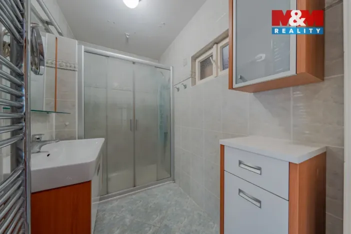 Prodej rodinného domu, Janová, 100 m2