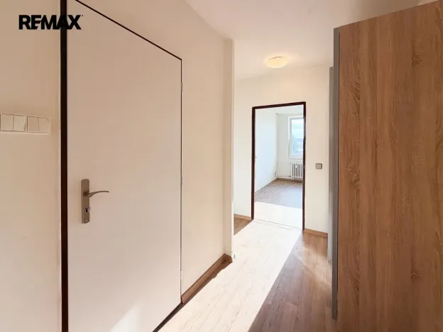 Pronájem bytu 2+kk, Komárov, Pionýrů, 43 m2
