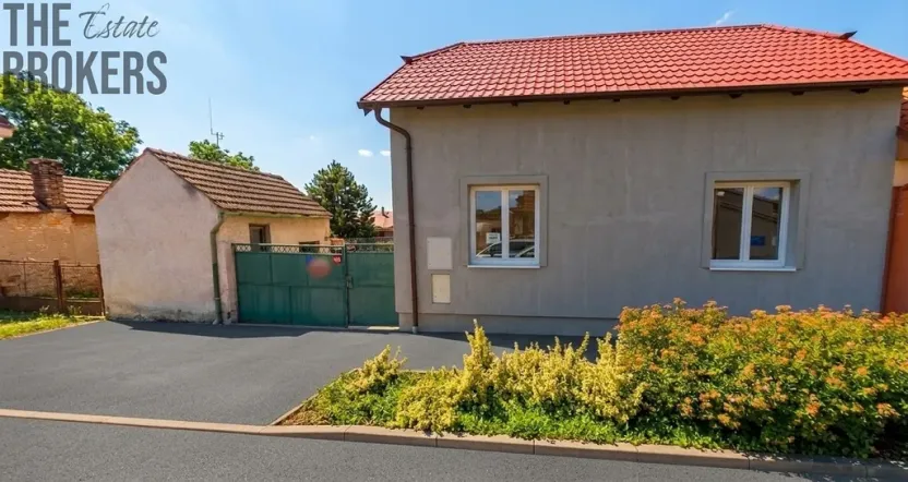 Prodej rodinného domu, Všetaty, Ohrada, 146 m2