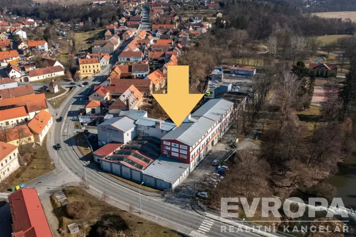 Pronájem skladu, Plzeň - Božkov, Božkovské náměstí, 985 m2