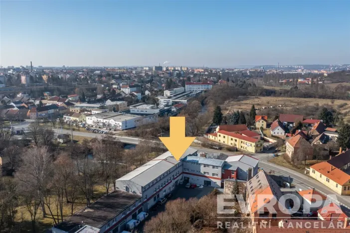 Pronájem skladu, Plzeň - Božkov, Božkovské náměstí, 985 m2
