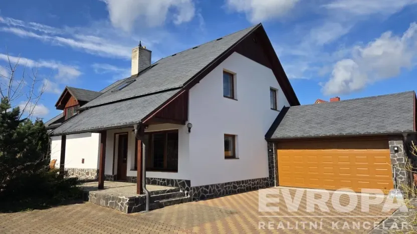 Prodej rodinného domu, Kunčice pod Ondřejníkem, 234 m2