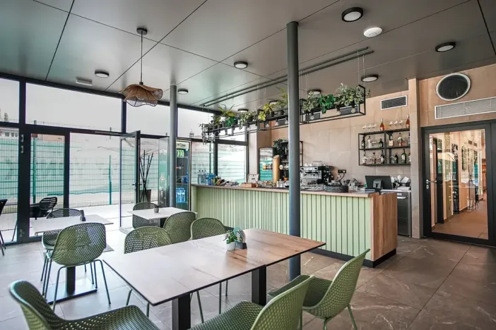 Pronájem restaurace, Praha - Strašnice, Nad vodovodem, 164 m2
