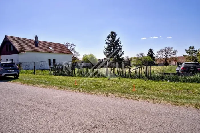 Prodej pozemku pro bydlení, Chleby, Průběžná, 1157 m2