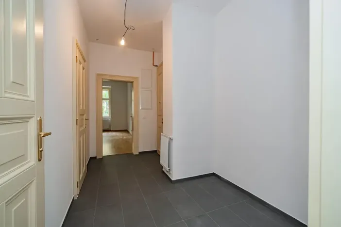 Pronájem bytu 2+kk, Praha - Bubeneč, Kamenická, 52 m2