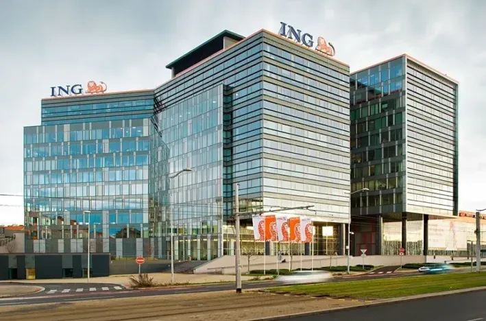 Pronájem kanceláře, Praha - Libeň, Českomoravská, 227 m2