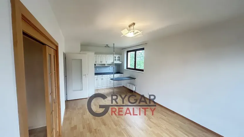 Prodej bytu 2+kk, Praha - Stodůlky, Jaroslava Foglara, 43 m2