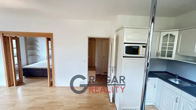 Prodej bytu 2+kk, Praha - Stodůlky, Jaroslava Foglara, 43 m2