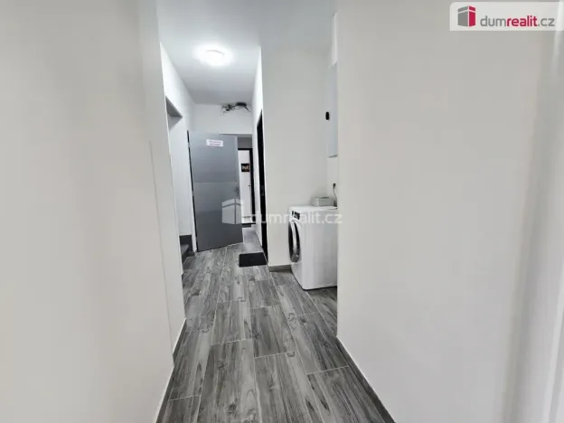 Pronájem bytu 1+kk, Lužná, Nová, 16 m2