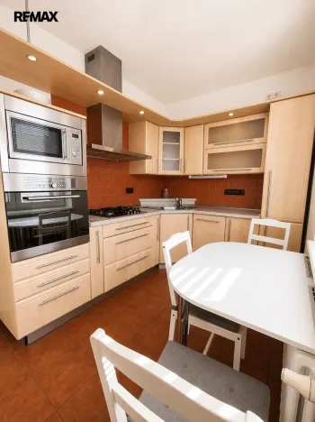 Prodej bytu 2+1, Holešov, 60 m2