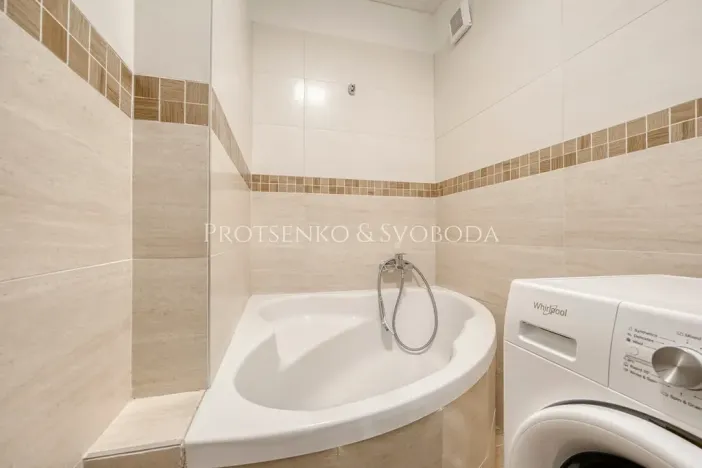 Prodej bytu 1+1, Kolín, U Borků, 58 m2