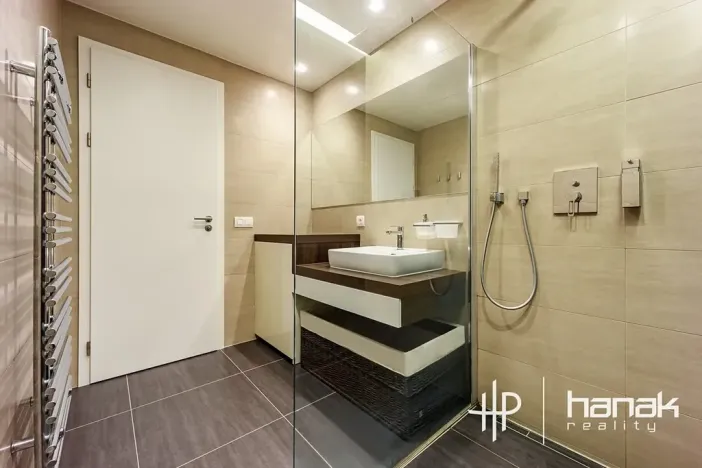 Pronájem bytu 2+kk, Olomouc, Dlouhá, 59 m2