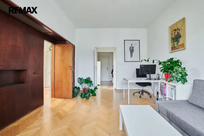 Pronájem bytu 2+1, Praha - Bubeneč, Bubenečská, 69 m2