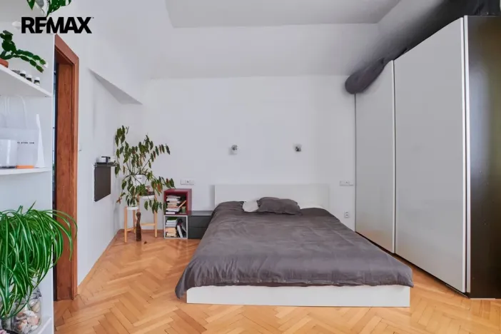 Pronájem bytu 2+1, Praha - Bubeneč, Bubenečská, 69 m2