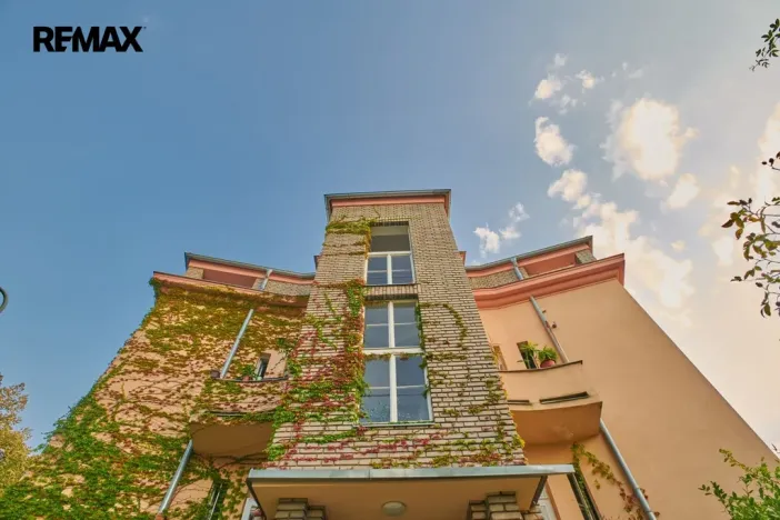 Pronájem bytu 2+1, Praha - Bubeneč, Bubenečská, 69 m2