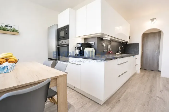 Prodej bytu 3+1, České Budějovice, Klaricova, 67 m2