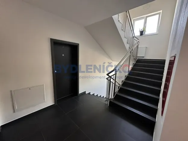Pronájem bytu 1+1, České Budějovice, Hraniční, 35 m2