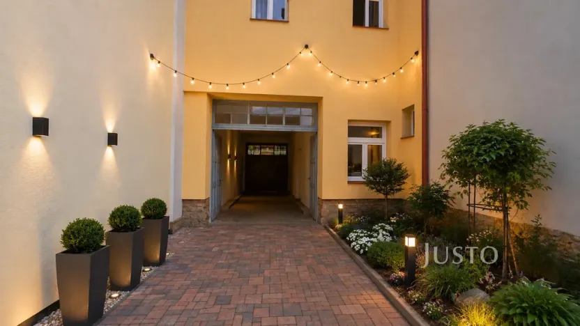 Pronájem restaurace, Písek - Budějovické Předměstí, Sedláčkova, 110 m2