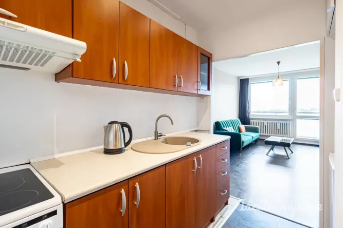 Pronájem bytu 2+kk, Praha - Záběhlice, Choceradská, 44 m2