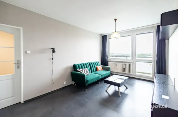 Pronájem bytu 2+kk, Praha - Záběhlice, Choceradská, 44 m2