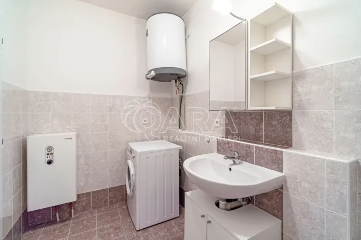 Pronájem bytu 1+kk, Holubice - Kozinec, Buková, 40 m2