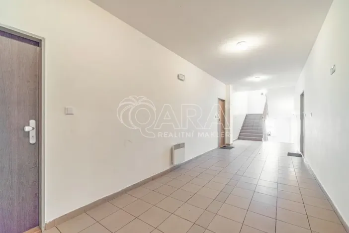 Pronájem bytu 1+kk, Holubice - Kozinec, Buková, 40 m2