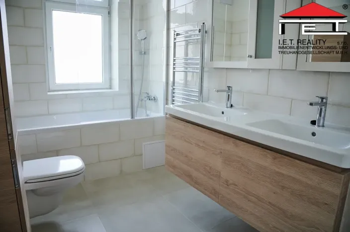Pronájem bytu 1+kk, Ostrava, Nádražní, 20 m2
