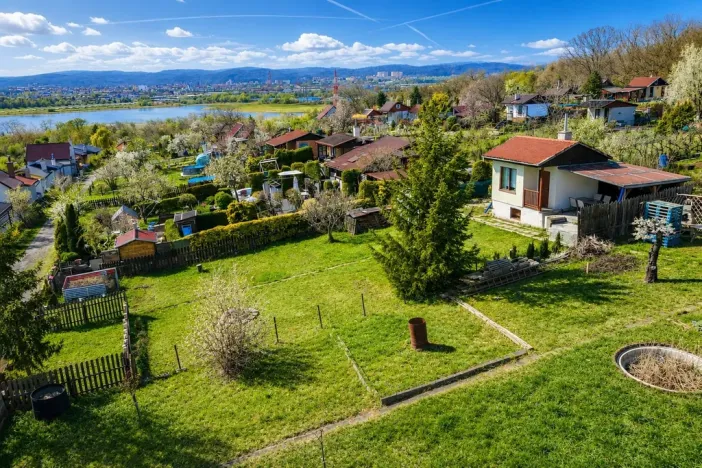 Prodej zahrady, Údlice, 387 m2