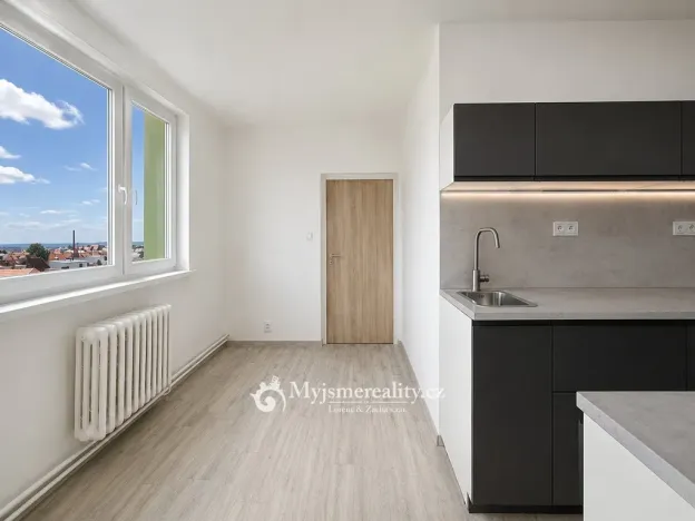 Prodej bytu 3+1, Znojmo, Palackého, 70 m2