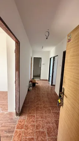 Dražba bytu 3+1, Žiželice, Komenského, 61 m2