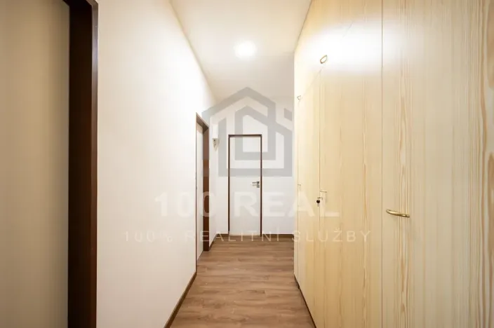 Pronájem bytu 3+kk, Hradec Králové, náměstí 28. října, 74 m2