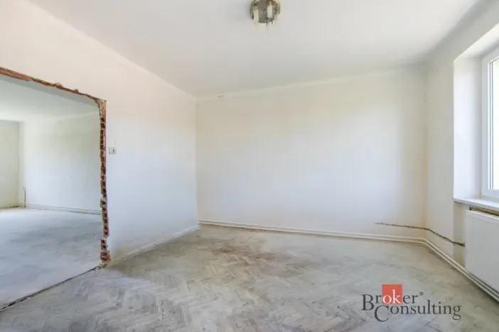 Prodej bytu 2+1, Hrádek - Nová Huť, 1. máje, 58 m2