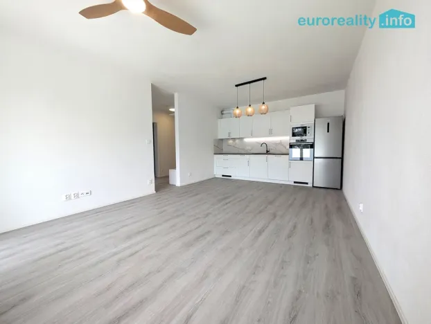 Pronájem bytu 2+kk, Plzeň, Zahradní, 70 m2
