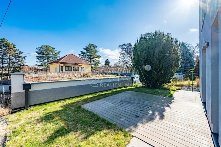 Pronájem komerční nemovitosti, Roztoky, Wolkerova, 48 m2