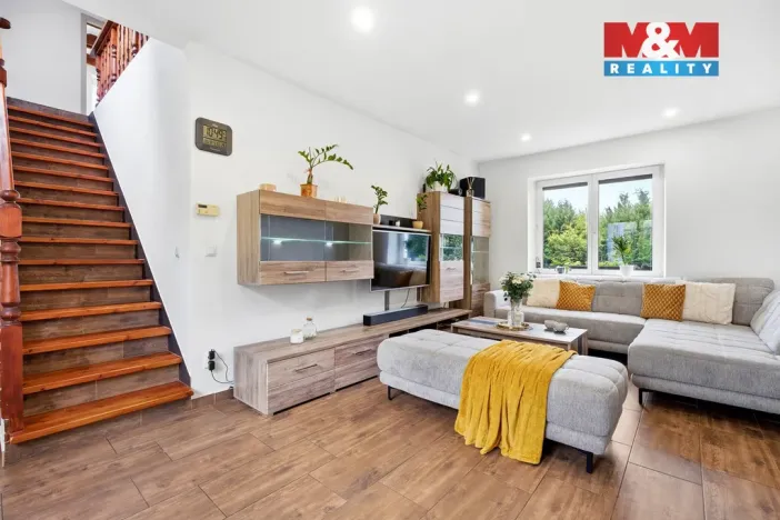 Prodej rodinného domu, Rynoltice, 224 m2