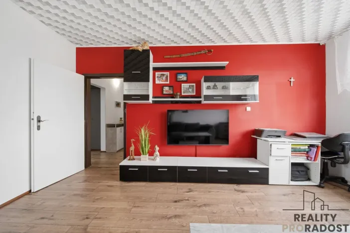 Prodej bytu 3+1, Hodonín, Šumná, 68 m2