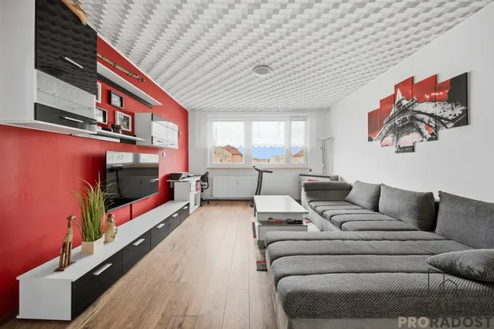 Prodej bytu 3+1, Hodonín, Šumná, 68 m2