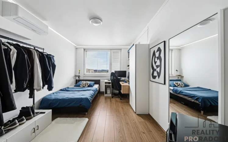 Prodej bytu 3+1, Hodonín, Šumná, 68 m2