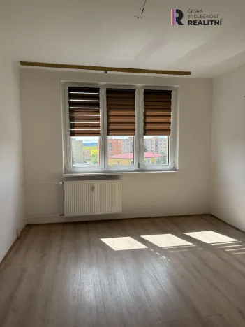 Pronájem bytu 1+1, Žatec, Mládežnická, 36 m2