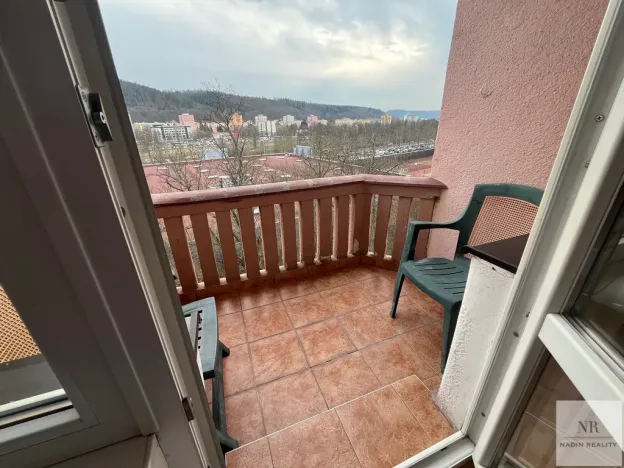 Pronájem bytu 4+1, Karlovy Vary, Šmeralova, 98 m2