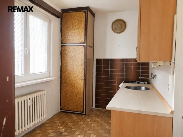 Prodej bytu 3+1, Hroznětín, Sídliště, 73 m2