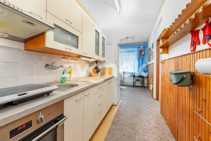 Prodej bytu 2+1, Zlín, Hluboká, 64 m2