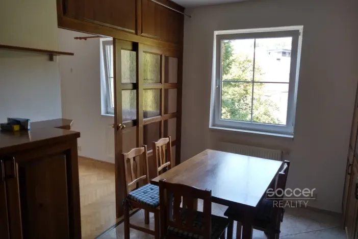 Pronájem bytu 3+1, Praha - Smíchov, Na Hřebenkách, 88 m2