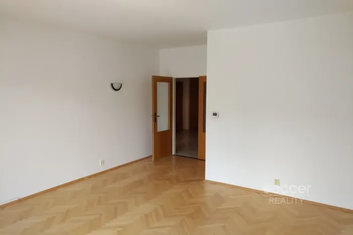 Pronájem bytu 3+1, Praha - Smíchov, Na Hřebenkách, 88 m2