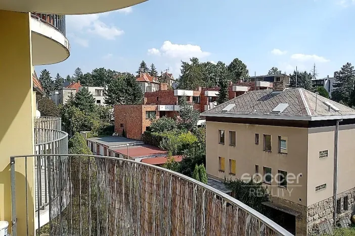 Pronájem bytu 3+1, Praha - Smíchov, Na Hřebenkách, 88 m2