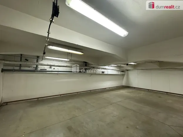 Pronájem skladu, Břeclav, Na Hrůdách, 3000 m2